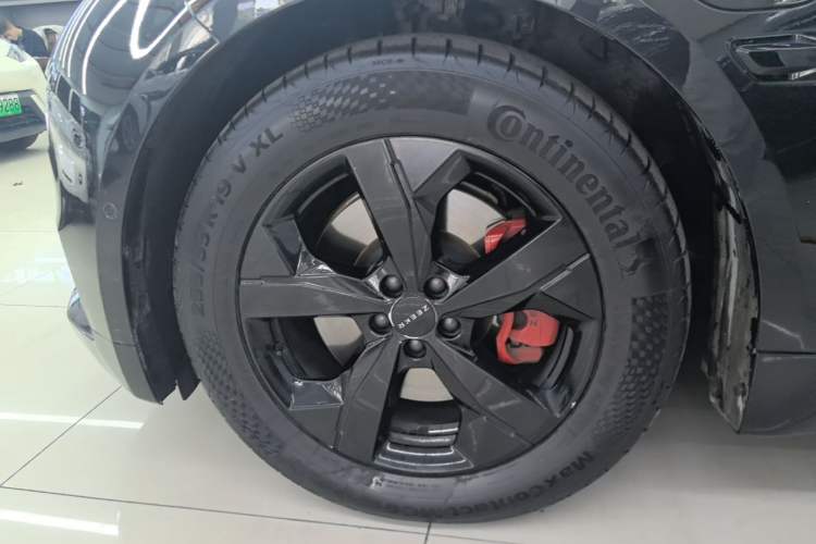 Used Zeekr 001 2022 Long-Range Dual-Motor WE Edition Exterior 4
