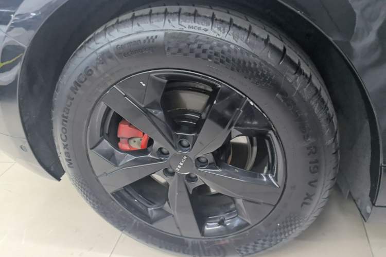 Used Zeekr 001 2022 Long-Range Dual-Motor WE Edition Exterior 5