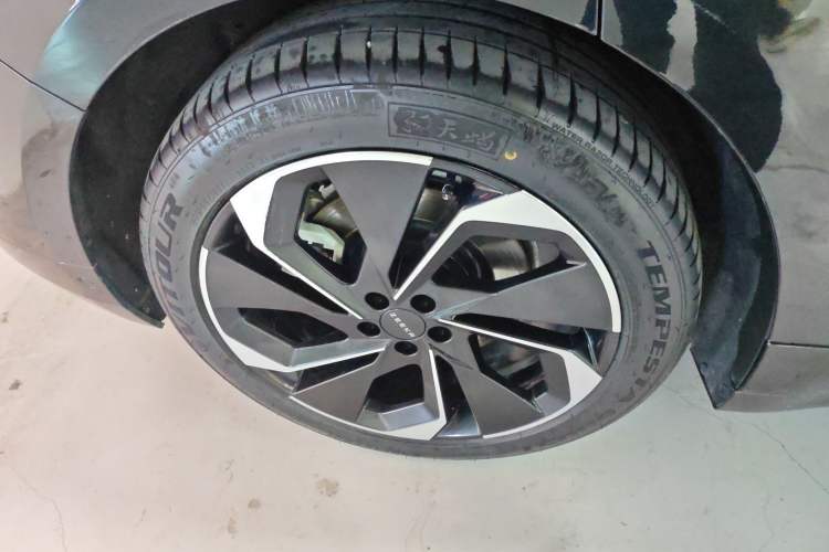 Used Zeekr 001 2022 Long-Range Dual-Motor WE Edition Exterior 8