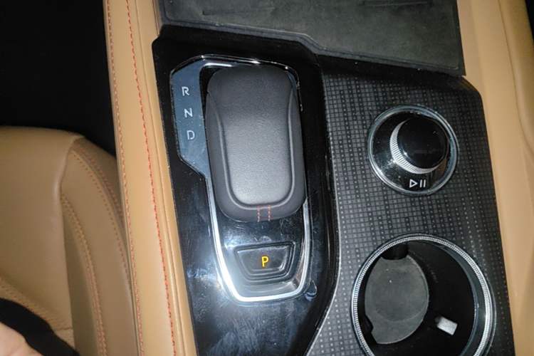 Used Zeekr 001 2022 Ultra-Long Range Dual-Motor YOU Version Gear Lever