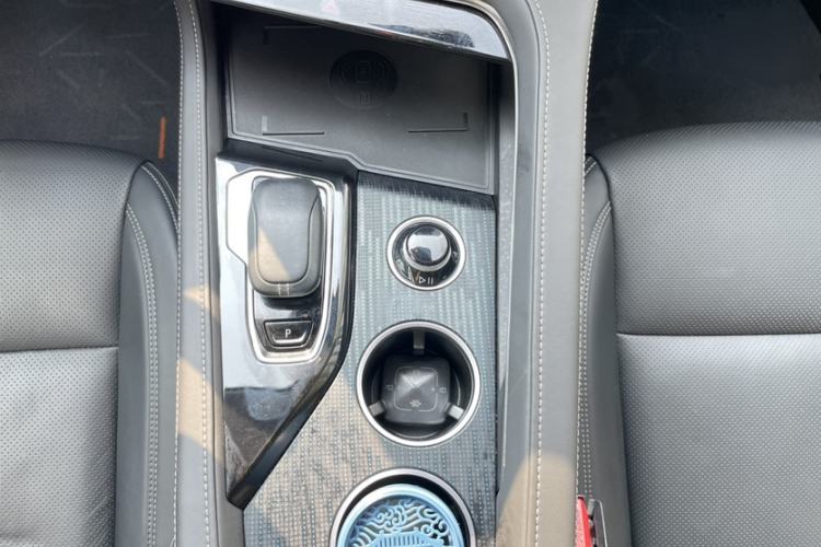 Used Zeekr 001 2022 Long-Range Dual-Motor WE Edition Gear Lever