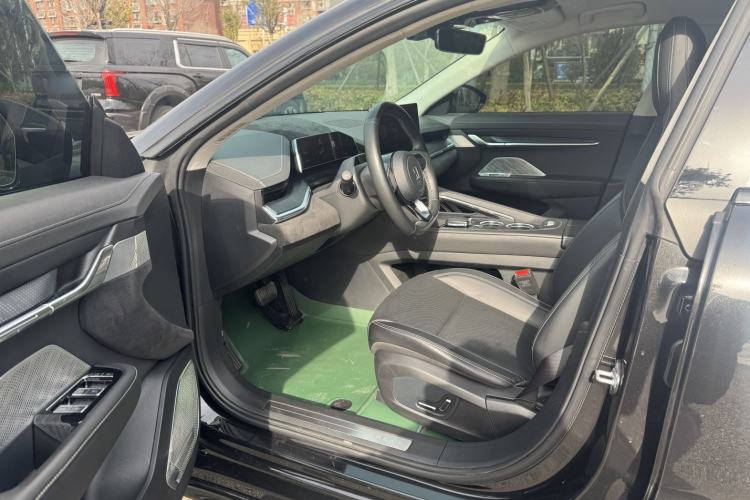 Used Zeekr 001 2022 Long-Range Dual-Motor WE Edition Interior 1
