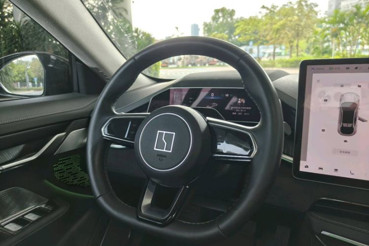 Used Zeekr 001 2022 Long-Range Dual-Motor WE Edition Interior 3
