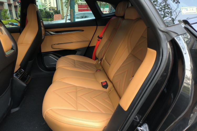 Used Zeekr 001 2022 Long-Range Dual-Motor WE Edition Interior 4