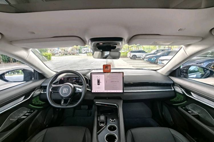 Used Zeekr 001 2022 Long-Range Dual-Motor WE Edition Interior 6