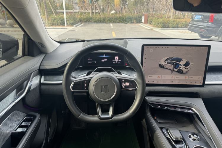 Used Zeekr 001 2022 Long-Range Dual-Motor WE Edition Interior 7
