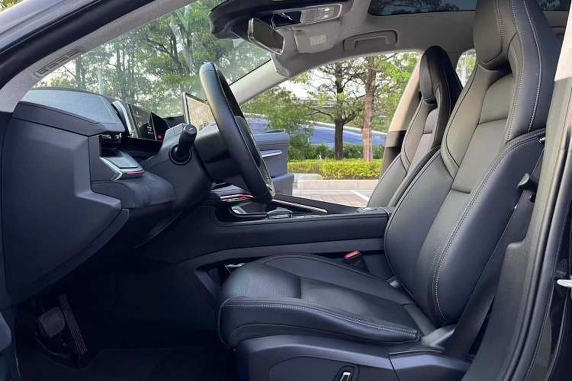 Used Zeekr 001 2022 Long-Range Dual-Motor WE Edition Left Front Seat
