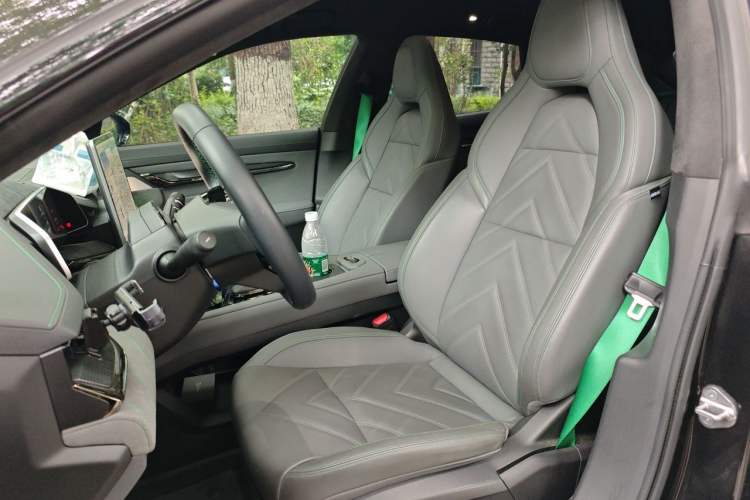 Used Zeekr 001 2022 Long-Range Dual-Motor WE Edition Left Front Seat