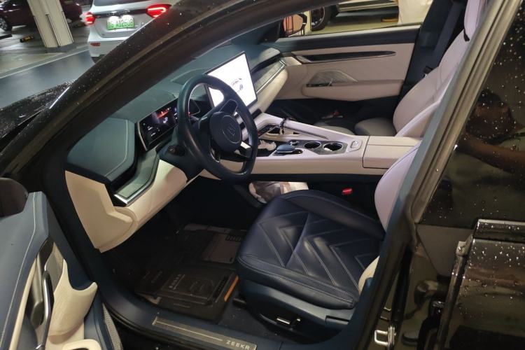Used Zeekr 001 2022 Ultra-Long Range Dual-Motor ME Version Left Front Seat