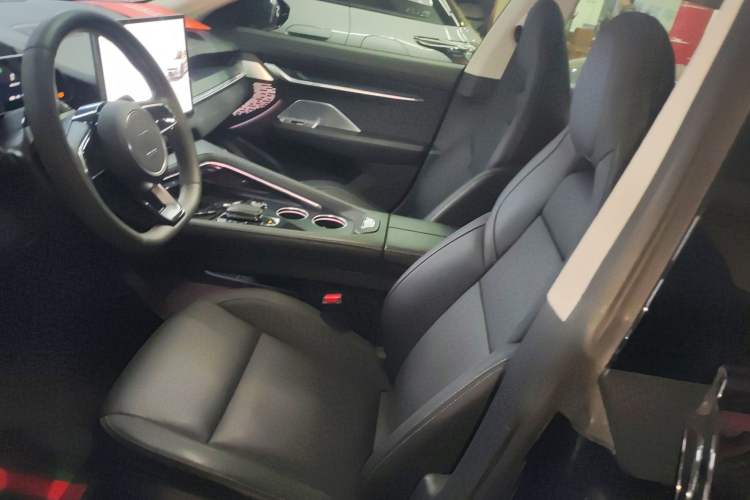 Used Zeekr 001 2022 Long-Range Dual-Motor WE Edition Left Front Seat