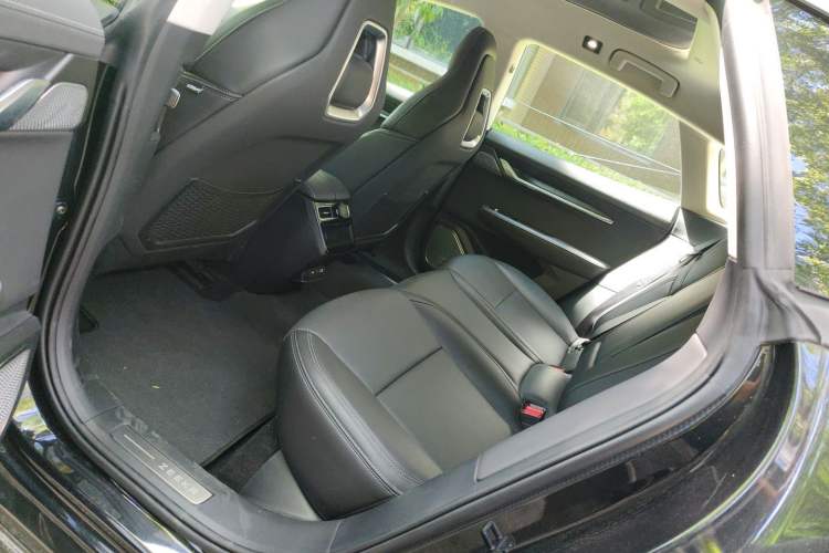 Used Zeekr 001 2022 Long-Range Dual-Motor WE Edition Left Rear Seat