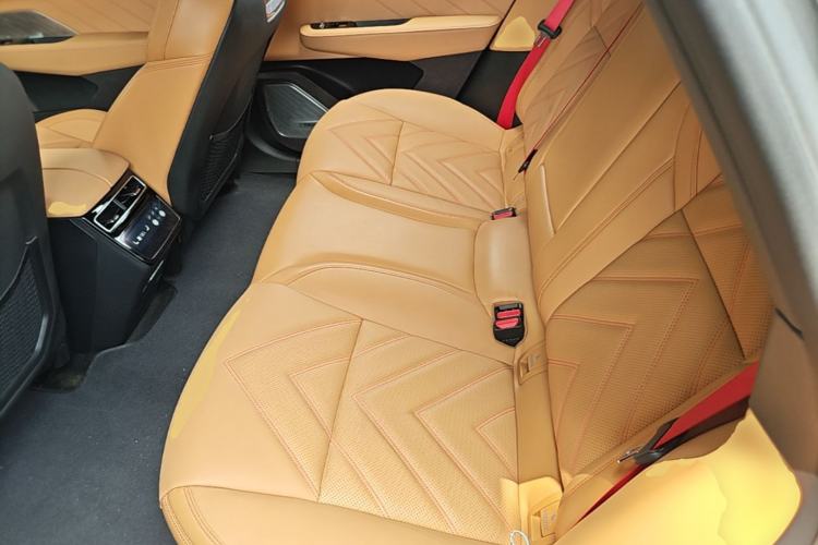 Used Zeekr 001 2022 Ultra-Long Range Dual-Motor YOU Version Left Rear Seat