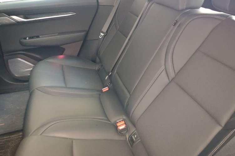 Used Zeekr 001 2022 Ultra-Long Range Single-Motor WE Version Left Rear Seat