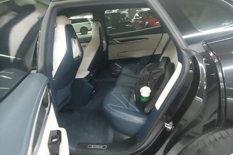 Used Zeekr 001 2022 Long-Range Dual-Motor WE Edition Left Rear Seat