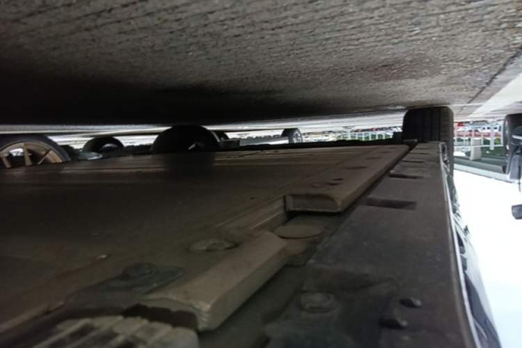 Used Zeekr 001 2022 Ultra-Long Range Single-Motor WE Version Left Side Sill