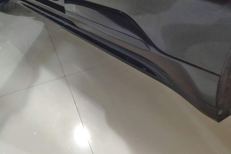 Used Zeekr 001 2022 Long-Range Dual-Motor WE Edition Left Side Sill