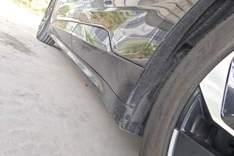 Used Zeekr 001 2022 Long-Range Dual-Motor WE Edition Left Side Sill