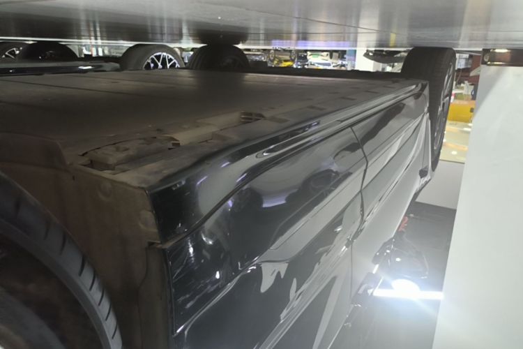 Used Zeekr 001 2022 Long-Range Dual-Motor WE Edition Left Side Sill