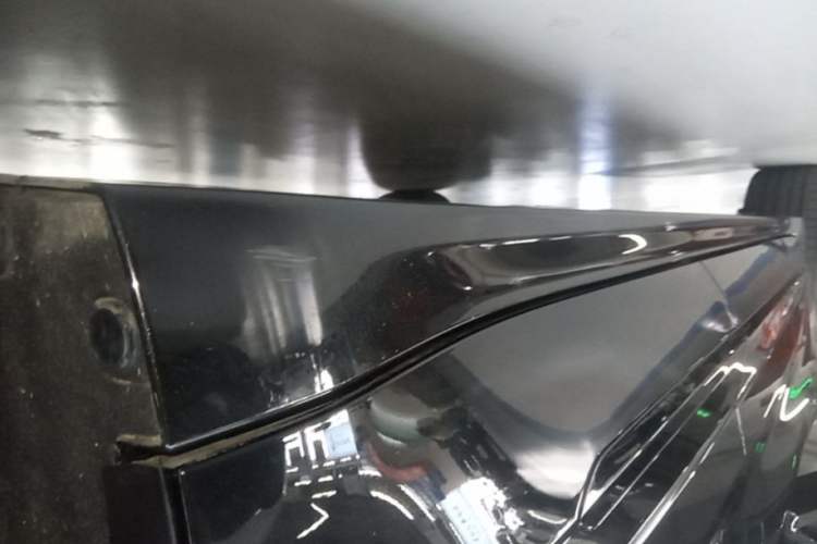 Used Zeekr 001 2022 Long-Range Dual-Motor WE Edition Left Side Sill