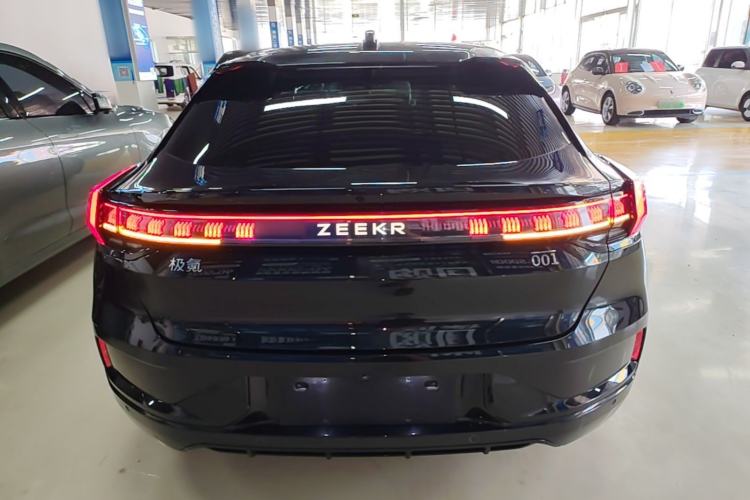 Used Zeekr 001 2022 Ultra-Long Range Dual-Motor YOU Version Rear