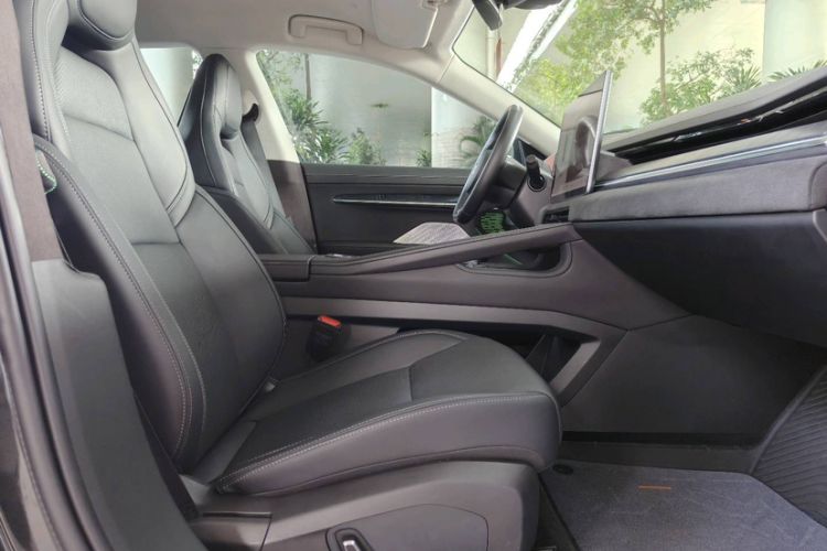 Used Zeekr 001 2022 Long-Range Dual-Motor WE Edition Right Front Seat