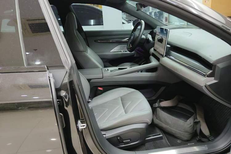 Used Zeekr 001 2022 Long-Range Dual-Motor WE Edition Right Front Seat
