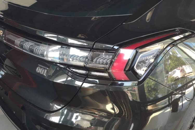 Used Zeekr 001 2022 Long-Range Dual-Motor WE Edition Right Rear Taillight