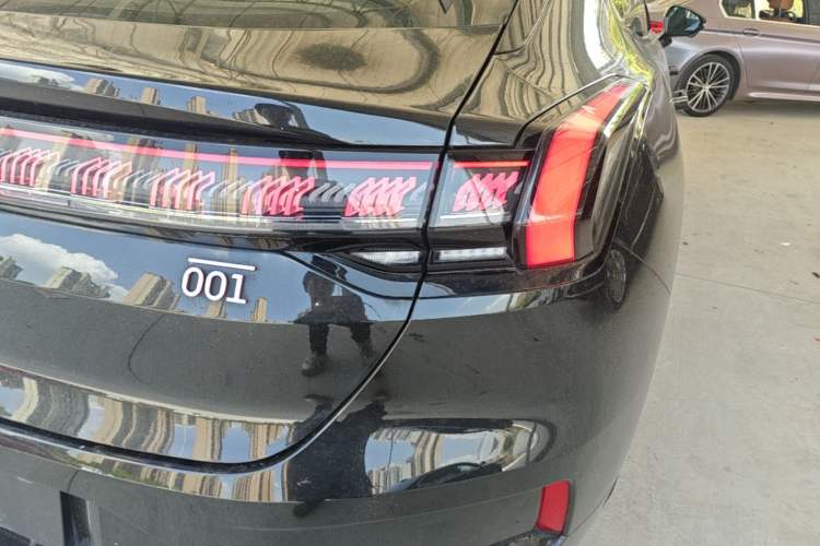 Used Zeekr 001 2022 Long-Range Dual-Motor WE Edition Right Rear Taillight