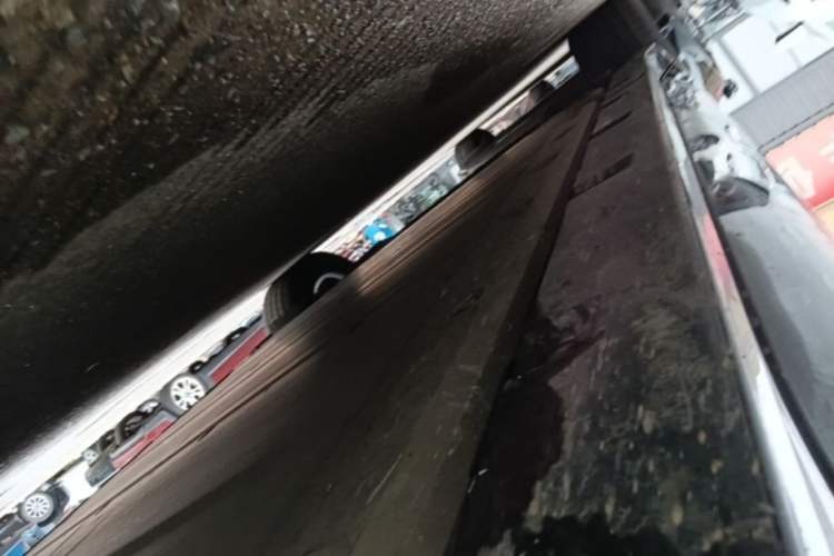 Used Zeekr 001 2022 Ultra-Long Range Single-Motor WE Version Right Side Sill