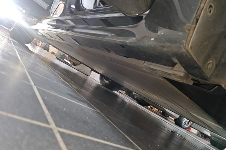 Used Zeekr 001 2022 Long-Range Dual-Motor WE Edition Right Side Sill