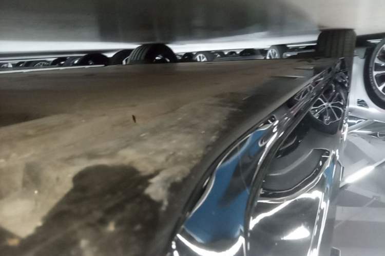 Used Zeekr 001 2022 Long-Range Dual-Motor WE Edition Right Side Sill