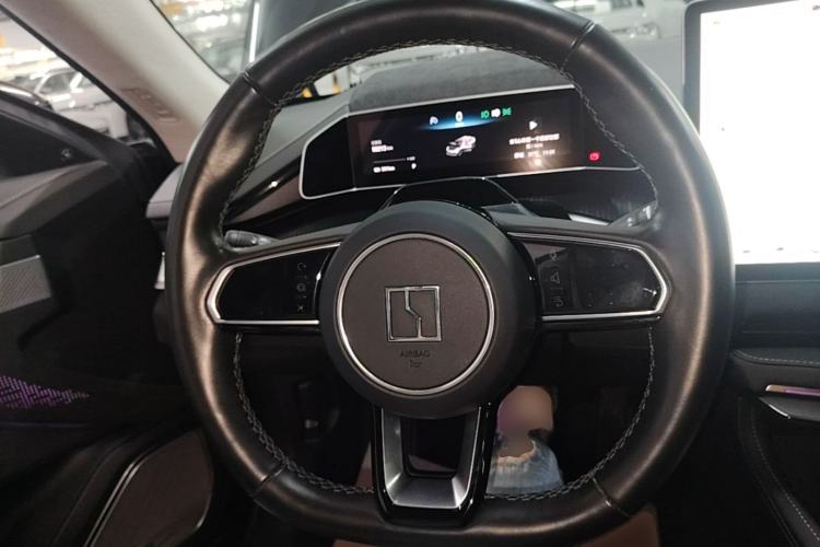 Used Zeekr 001 2022 Long-Range Dual-Motor WE Edition Steering Wheel