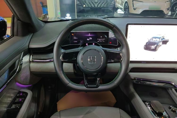 Used Zeekr 001 2022 Long-Range Dual-Motor WE Edition Steering Wheel