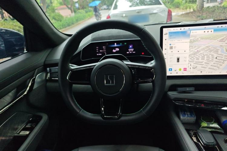 Used Zeekr 001 2022 Long-Range Dual-Motor WE Edition Steering Wheel