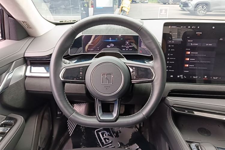 Used Zeekr 001 2022 Long-Range Dual-Motor WE Edition Steering Wheel