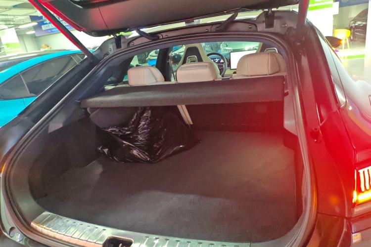 Used Zeekr 001 2022 Long-Range Dual-Motor WE Edition Trunk