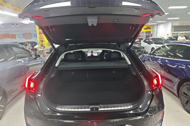 Used Zeekr 001 2022 Long-Range Dual-Motor WE Edition Trunk