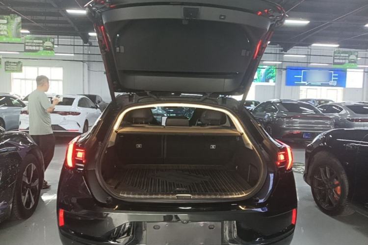 Used Zeekr 001 2022 Long-Range Dual-Motor WE Edition Trunk