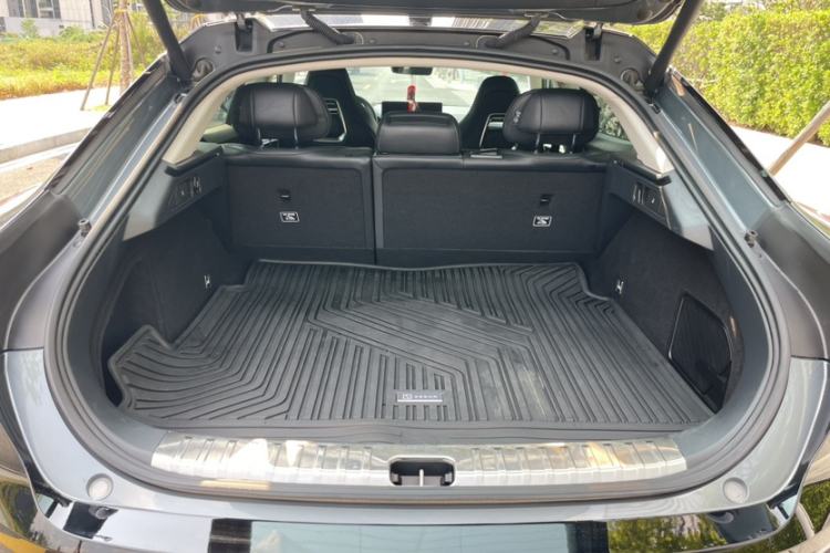 Used Zeekr 001 2022 Long-Range Dual-Motor WE Edition Trunk