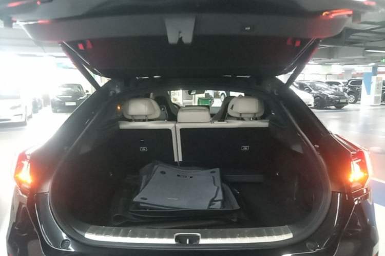 Used Zeekr 001 2022 Long-Range Dual-Motor WE Edition Trunk
