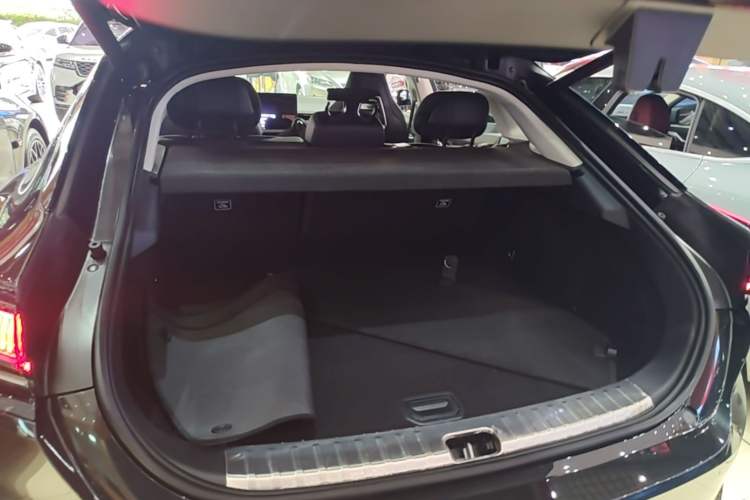 Used Zeekr 001 2022 Long-Range Dual-Motor WE Edition Trunk