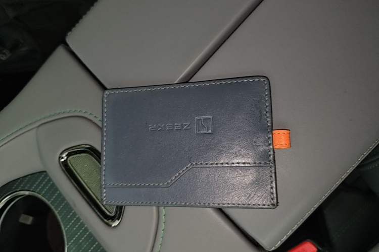 Used Zeekr 001 2022 Long-Range Dual-Motor WE Edition Vehicle Key