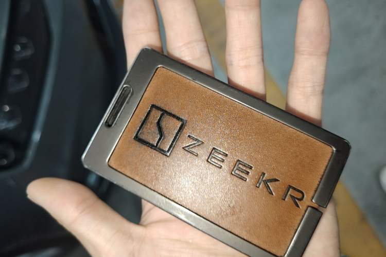 Used Zeekr 001 2022 Long-Range Dual-Motor WE Edition Vehicle Key