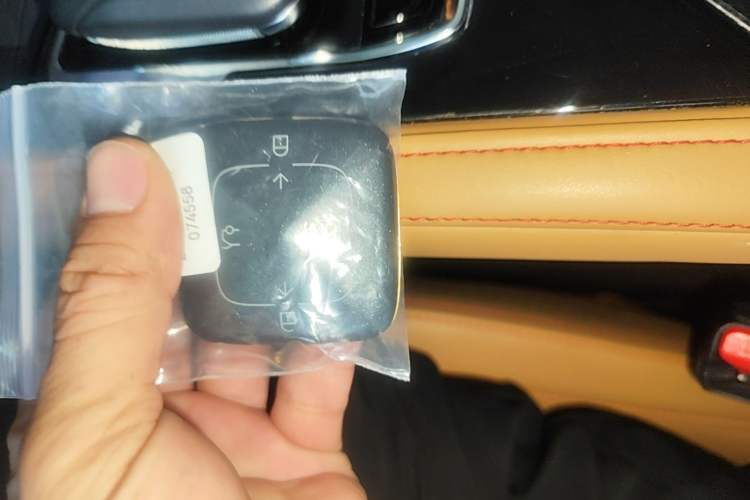 Used Zeekr 001 2022 Ultra-Long Range Dual-Motor YOU Version Vehicle Key