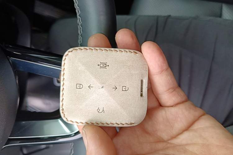 Used Zeekr 001 2022 Long-Range Dual-Motor WE Edition Vehicle Key