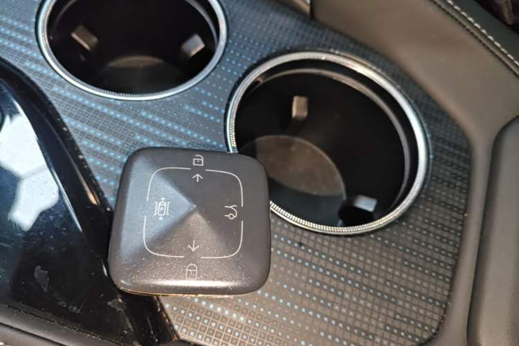 Used Zeekr 001 2022 Long-Range Dual-Motor WE Edition Vehicle Key