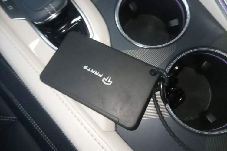 Used Zeekr 001 2022 Long-Range Dual-Motor WE Edition Vehicle Key