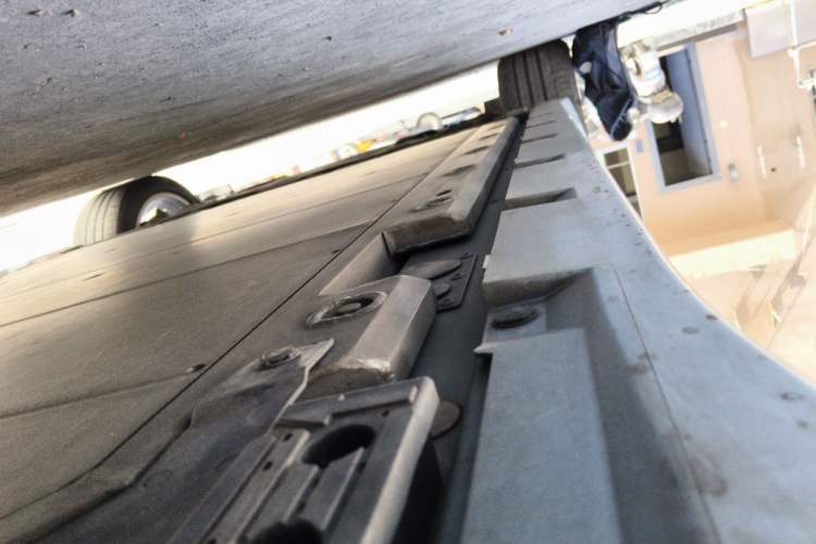 Used Zeekr 001 2022 Ultra-Long Range Dual-Motor YOU Version Chassis Rear Left
