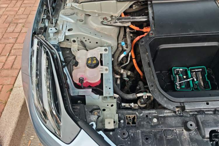 Used Zeekr 001 2022 Long-Range Dual-Motor WE Edition Engine Bay Right