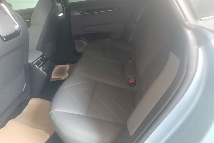 Used Zeekr 001 2022 Ultra-Long Range Dual-Motor YOU Version Left Rear Seat